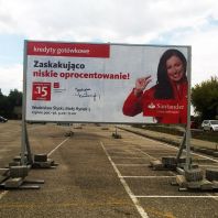 billboard wyklejony papierem billboard wyklejony papierem
